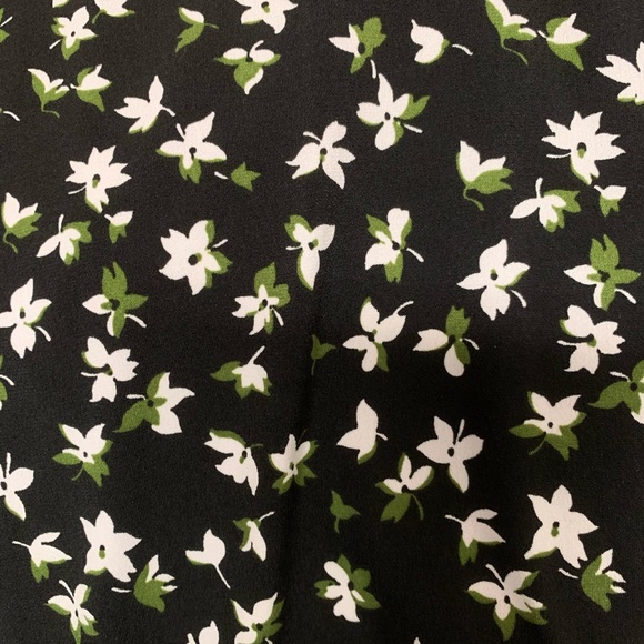 NWT Michael Kors Womens top Green - Picture 9 of 10